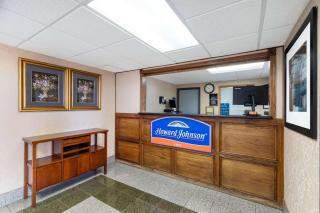 Howard Johnson by Wyndham Gillette - Gillette - 5