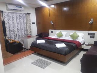 GRAND Meridian - Pyāpali - 7