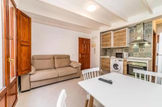 Alojamientos la Vila Mayor 7 by Seaward Suites - 3