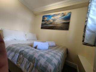 6 Queens Gardens - Eastbourne - 4