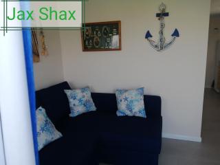 The Beach Hut Home from Home in Leysdown on Sea - 2