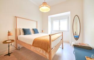 Charming 3BR APT w/ patio, by TimeCooler - Lissabon - 9