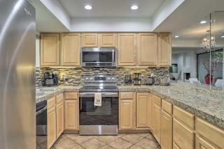 Palm Desert Condo about 40 Mi to Joshua Tree Park - 4