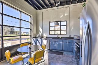 Unique Texas Home in Converted Gas Station! - Schulenburg - 1