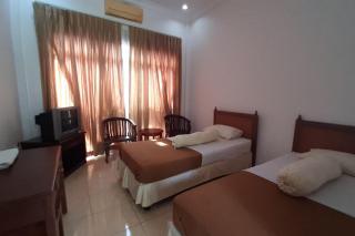 Hotel Akbar Syariah Banyumas RedPartner - Banyumas - 5
