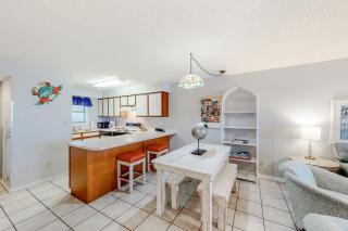 Seaside Beach & Racquet Club 3404 - 5
