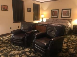 Caldwell Messenger Suites - 6