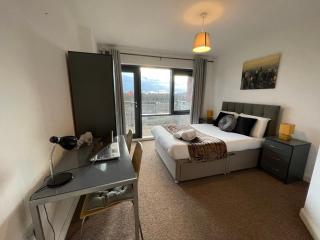 Empire Serviced Apartments - 8