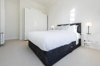 Elegant Earl's Court 2 Bedroom Flat Just 4 Minutes from Tube - Londen - 7