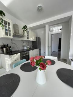 Luxury Apartment Majda with a pool - Novalja - 2