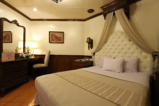 Camelot Hotel - Manila - 3