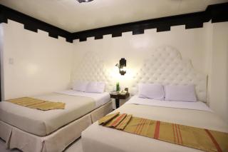 Camelot Hotel - Manila - 8