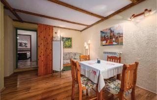 Four-Bedroom Holiday Home In Groznjan - Grožnjan - 2