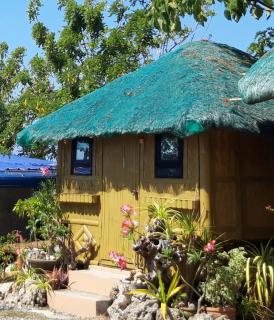 CRISTINA Beachfront Cottages - 3