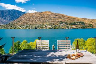 Lake Front 3-bedroom Apartment with Lake Access - Queenstown - 5