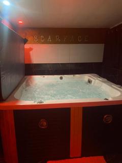 love love 23 - Villeurbanne - 1