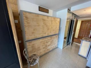 le champas centre station lit queen size - 1