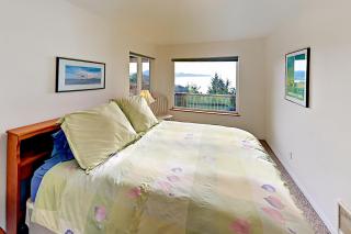 Lower Sky Beach Cabin - 1