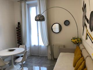 Casa Alberto da Giussano, elegante bilocale in centro con balcone sul parco - Mailand - 3