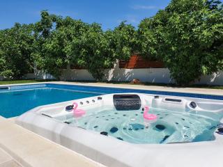 Relaxing Villa with HotTub & Pool - Medulin - 8