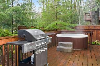 Riverside Retreat - 4