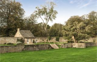 Stunning Home In Gonneville-Le-Theil - Gonneville - 1