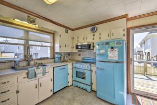 Nags Head Cottage Screened Porch, Walk to Beach! - Nags Head - 2