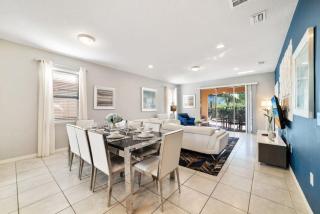 Luxury Pool Villa Minutes to Disney Park - 2