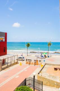 Farol Barra Flat. Vista Mar no Circuito do Carnaval . Em frente a praia. - 0