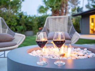 West Elm House: The Seven-Eighty - Palm Springs - 3