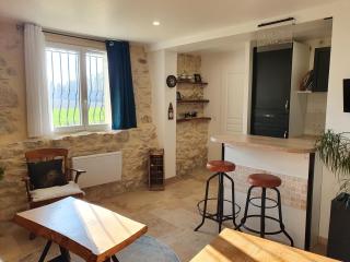 Maison au calme en campagne climatisée - Caderousse - 6