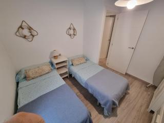 APARTAMENTO PRIMERA LINEA MAR CAMBRILS cerca PUERTO - Cambrils - 2