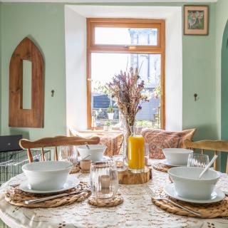 Quirky Kendal Cottage - 4