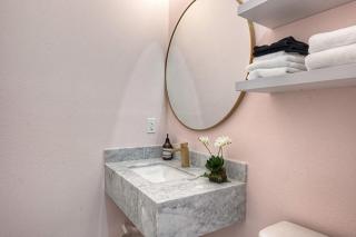 The Oleander Hotel Room Number 2 - 6