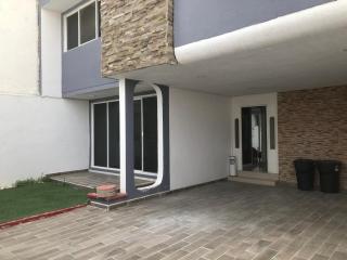 12 VENATOR House Boutique - 4