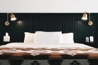 Jackalope Motor Lodge - 1