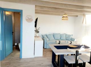 Seaside cottage 'Little white port' - 7
