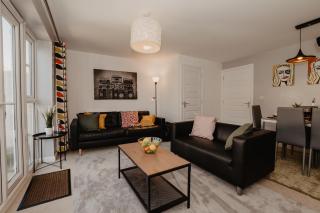 Coyle House, 3 bed,Corby, super kings or twins, driveway, free wi-fi, corporates welcome - Corby - 8