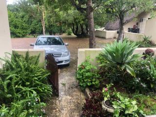 Villa Jullienne - A Home Away From Home - Unit 8 - Nelspruit - 5
