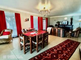 Green Hills Farm House - 1