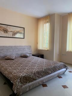 Студио Бургас 2 - 4