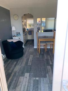 White Lodge - Caernarfon - 9