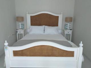 Maison de Q - 2 BR at Villa Ubud B 12 Anyer - Babagan - 1