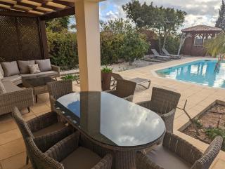 Villa Pontus - stunning views & privacy in beautiful garden with pool & hot tub - Kouklia - 4