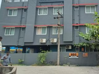 Crayons Hotel - Chennai - 4