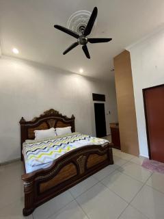 Sofia Adila Homestay - 7