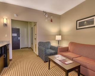 Comfort Suites Columbus East Broad - Columbus - 3