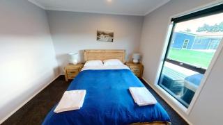 Full holiday home to yourself, up to 21 guests - Atiamuri - 4