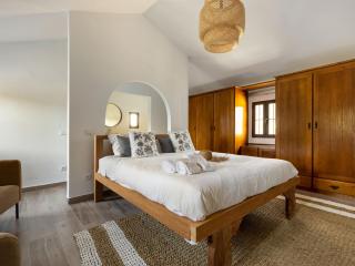 Holiday Home Quinta de Santa Emilia 3 by Interhome - - 2