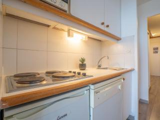 Apartment Le Village - E1212 by Interhome - 2